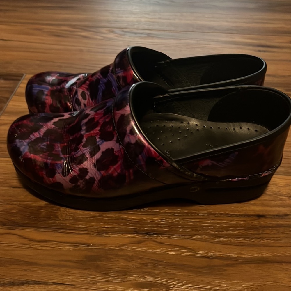 Dansko clogs - Picture 2 of 5